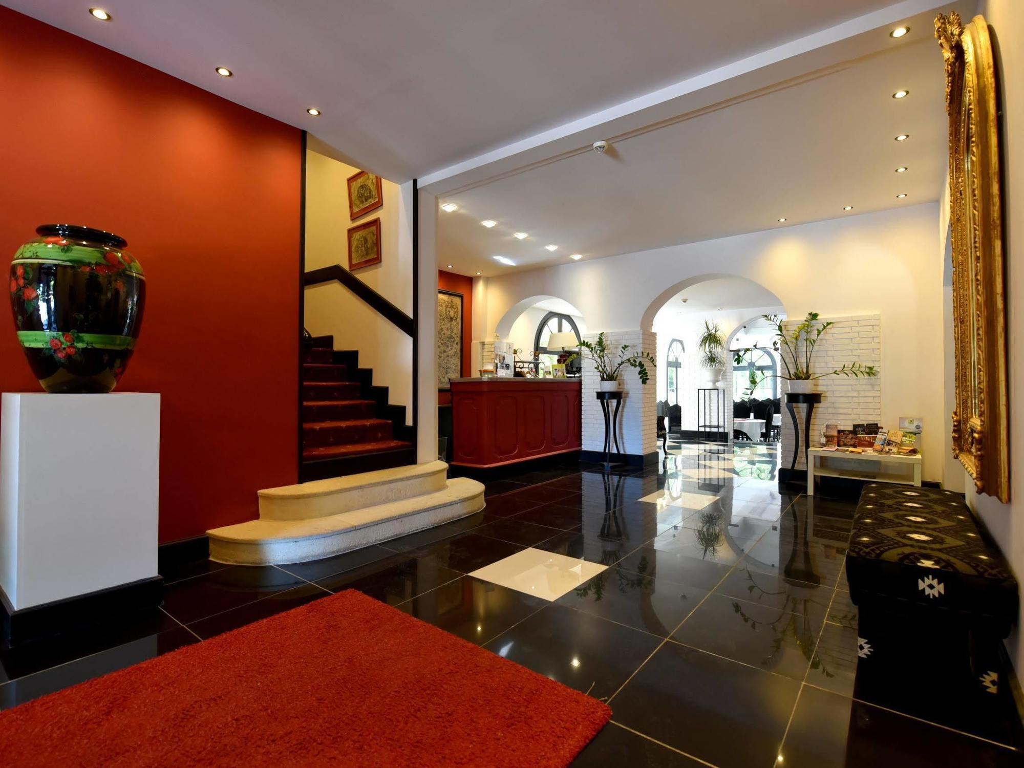 Moulin De La Roque Hotel Althen-des-Paluds Kültér fotó